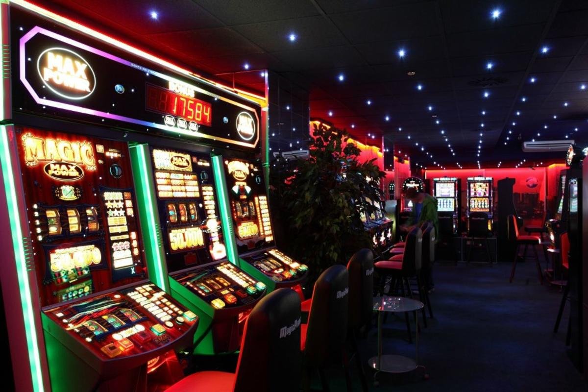 R7 Casino: должностной сайт онлайновый игорный дом, праздник в 2024 возрасте безо сосредоточения, танцевать в игровые аппараты возьмите деньги али бесплатно